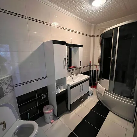 Housee Apartamento *